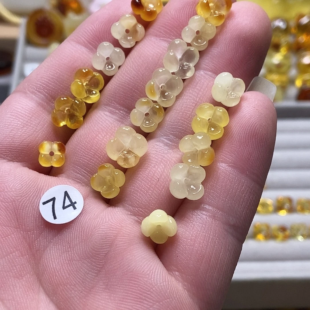 纸****琥珀未镶嵌裸石天然琥珀蜜蜡吊坠