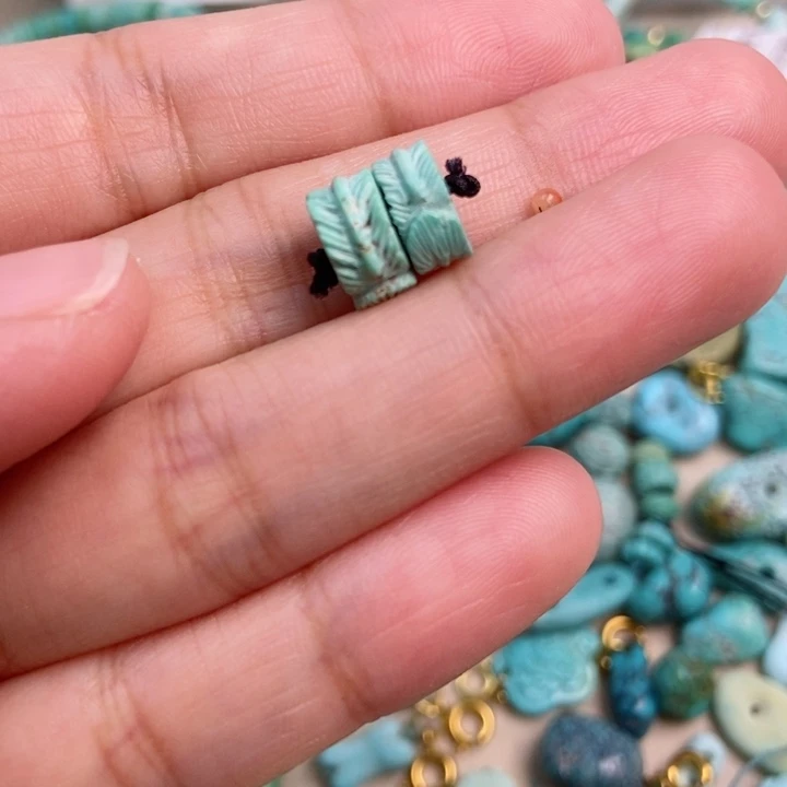 南红玛瑙未镶嵌珠宝奇石