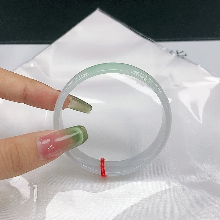 翡翠未镶嵌手镯圈54，05083