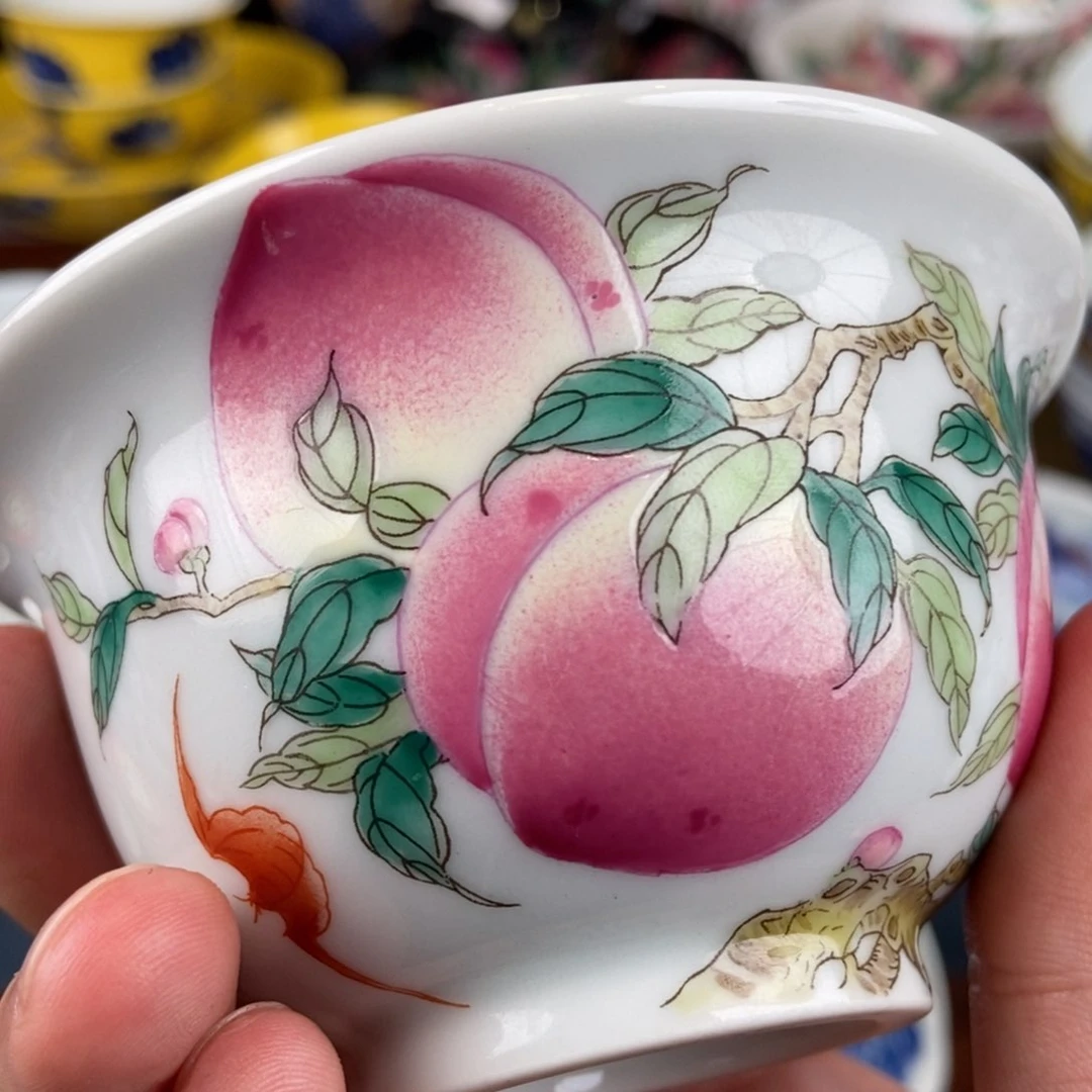 陶瓷艺术家的作品是一种