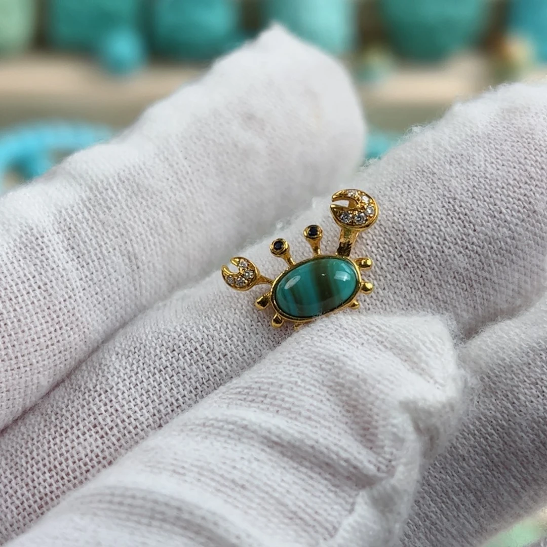 18K金镶嵌绿松石配饰