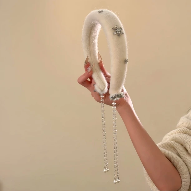 秋冬白色毛绒雪花发箍高颅顶流苏头箍发卡