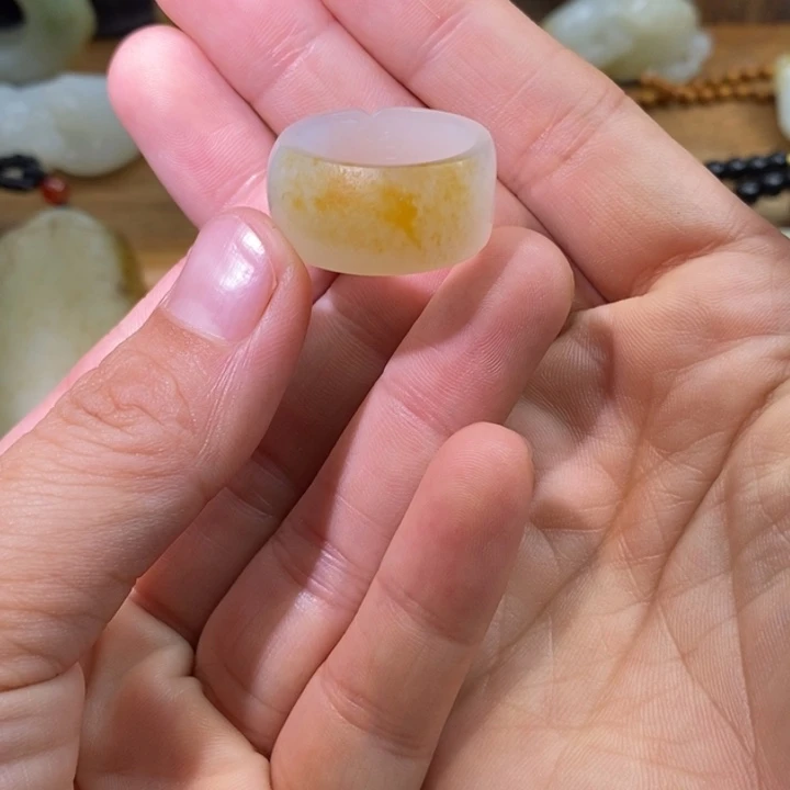 早***觉和田玉未镶嵌吊坠(不含链)