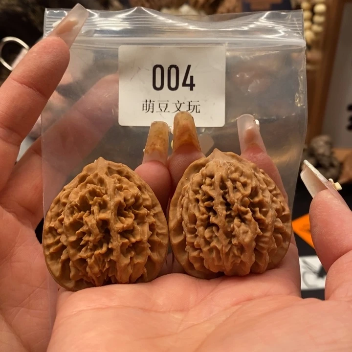 文玩核桃把件默认微瑕004全品状元冠40尺