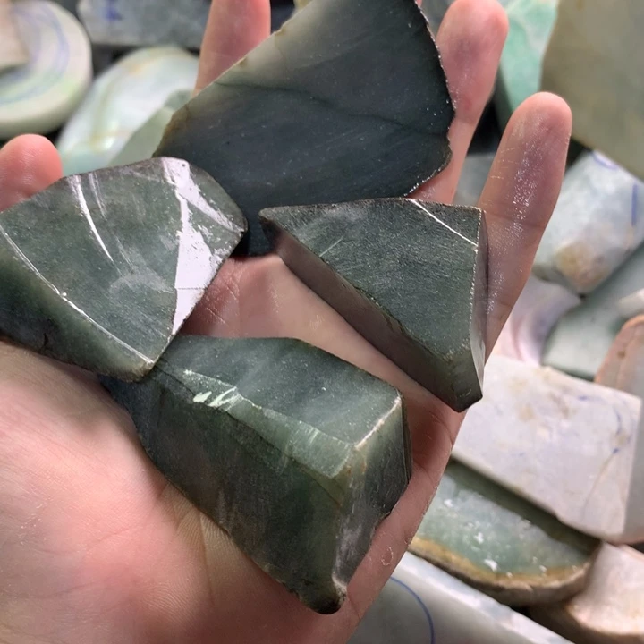 裸石翡翠3号怼肉量