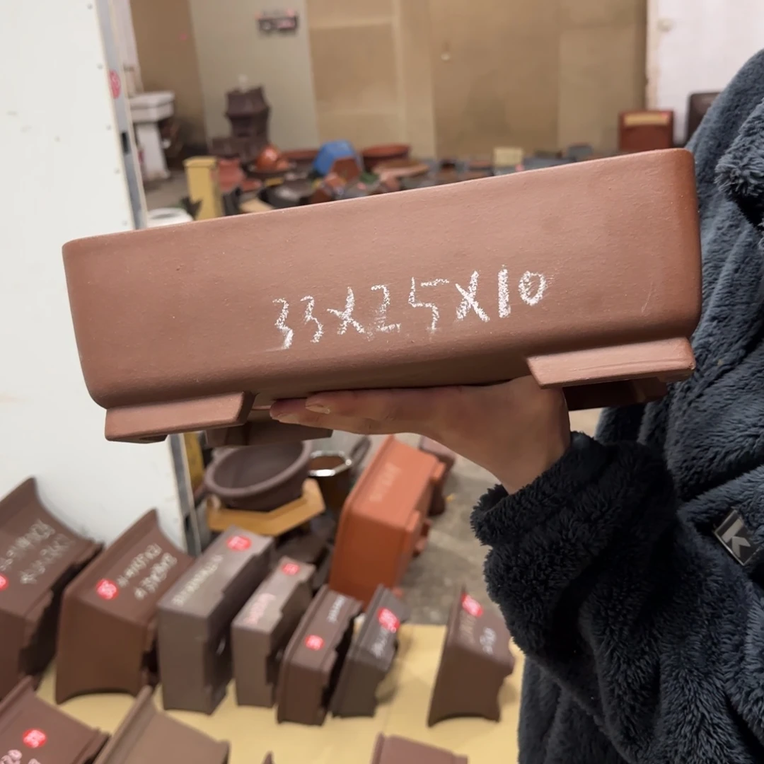 紫砂花盆呜呜呜呜