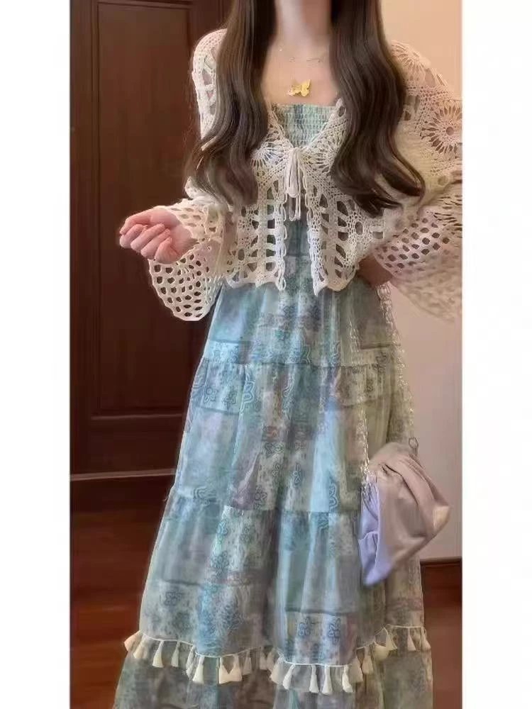 初夏季超好看旅游度假好看出片两件套时尚波西米亚风流苏连衣裙女