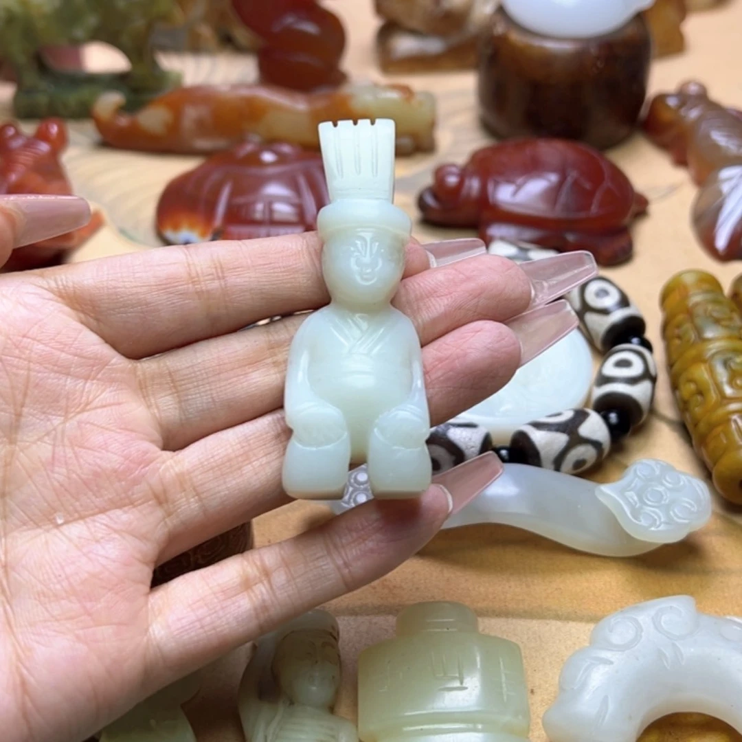 【闪购商品】蛇纹石玉颈饰未镶嵌