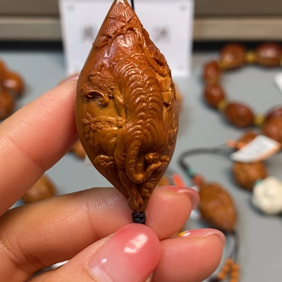 手串/手链橄榄核虎啸山河