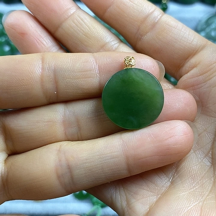 吊坠(不含链)未镶嵌和田玉（碧玉）