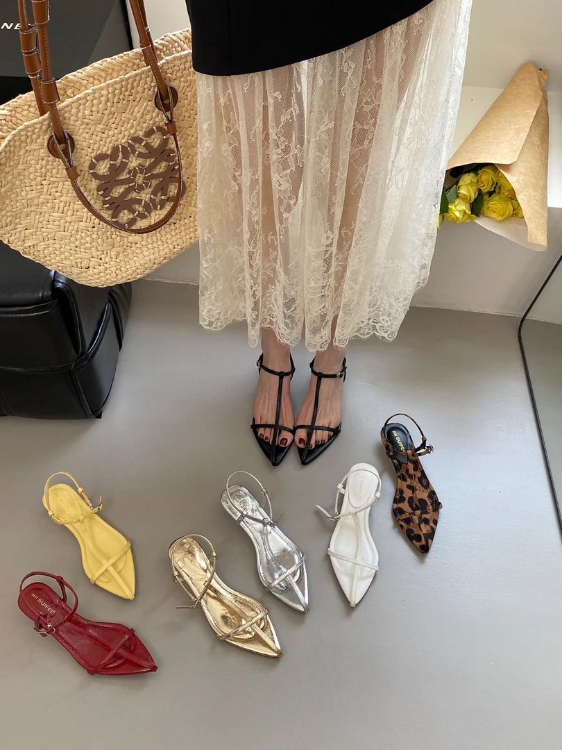 972-1脚瘦拍小一码主推韩版时尚气质百搭夏季新款日常女鞋凉鞋