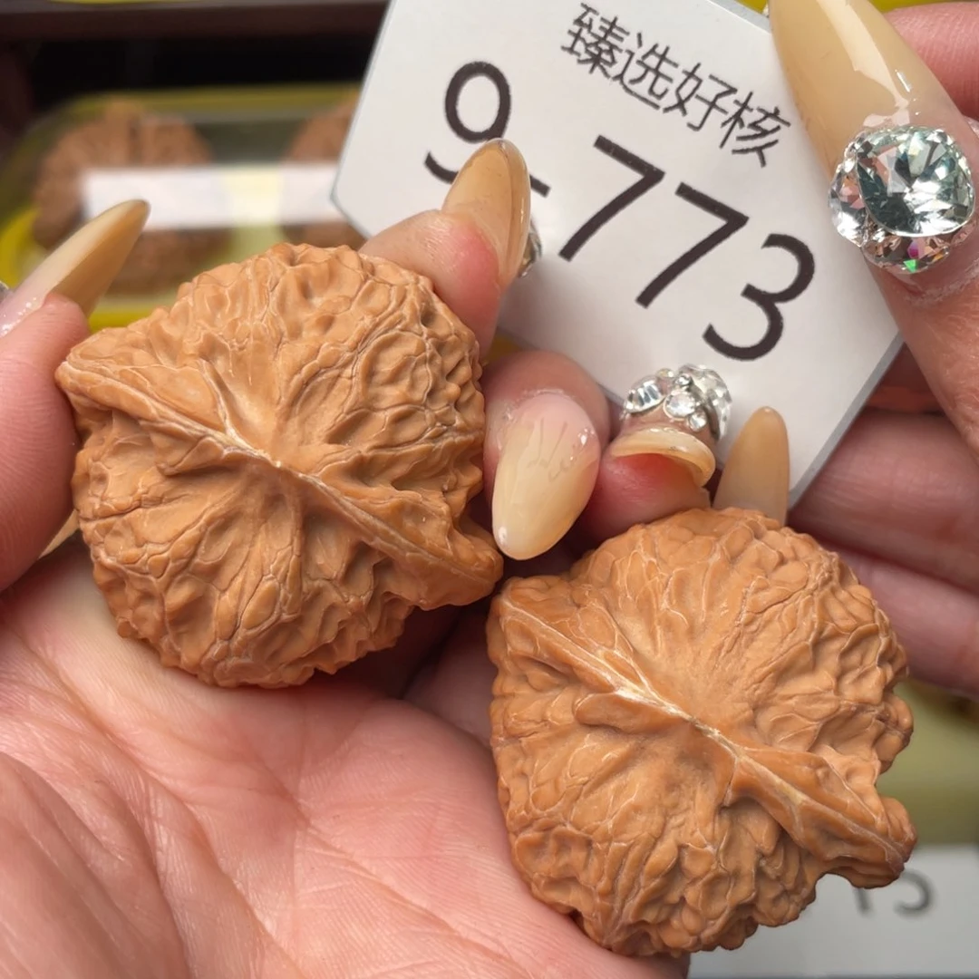 文玩核桃把件44全品矮桩宫灯