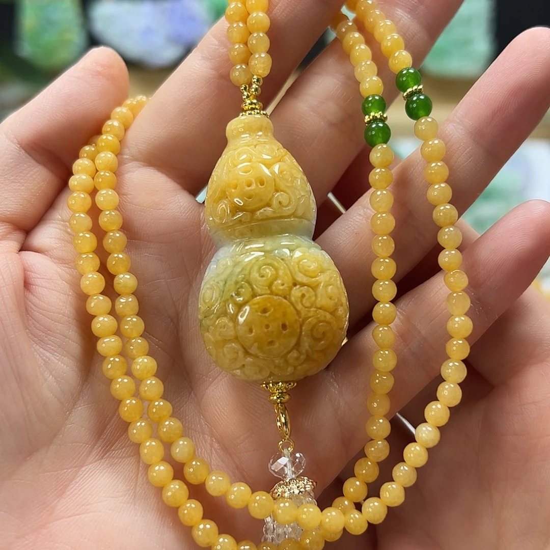 翡翠未镶嵌颈饰吊坠