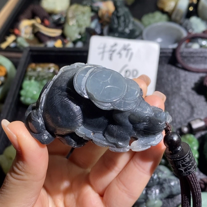 【闪购商品】未镶嵌和田玉把件拿****