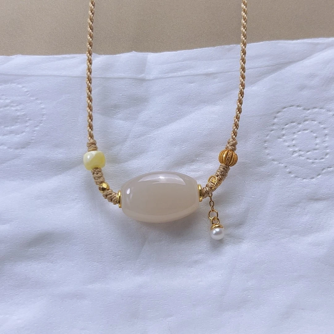 和田玉未镶嵌吊坠(不含链)