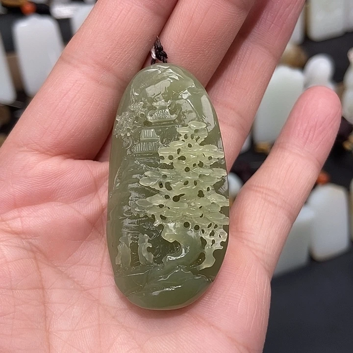 颈饰未镶嵌和田玉