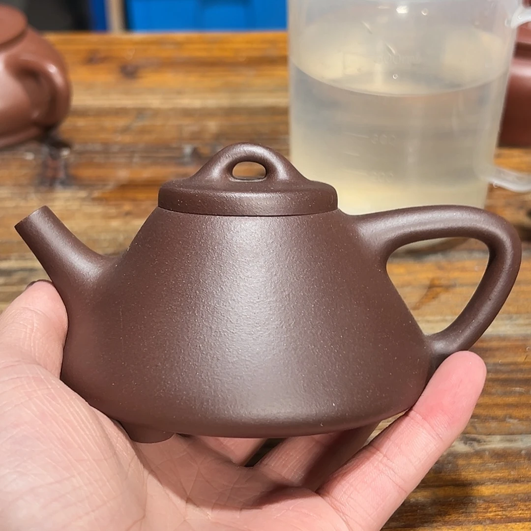 紫砂茶壶紫砂的味道很