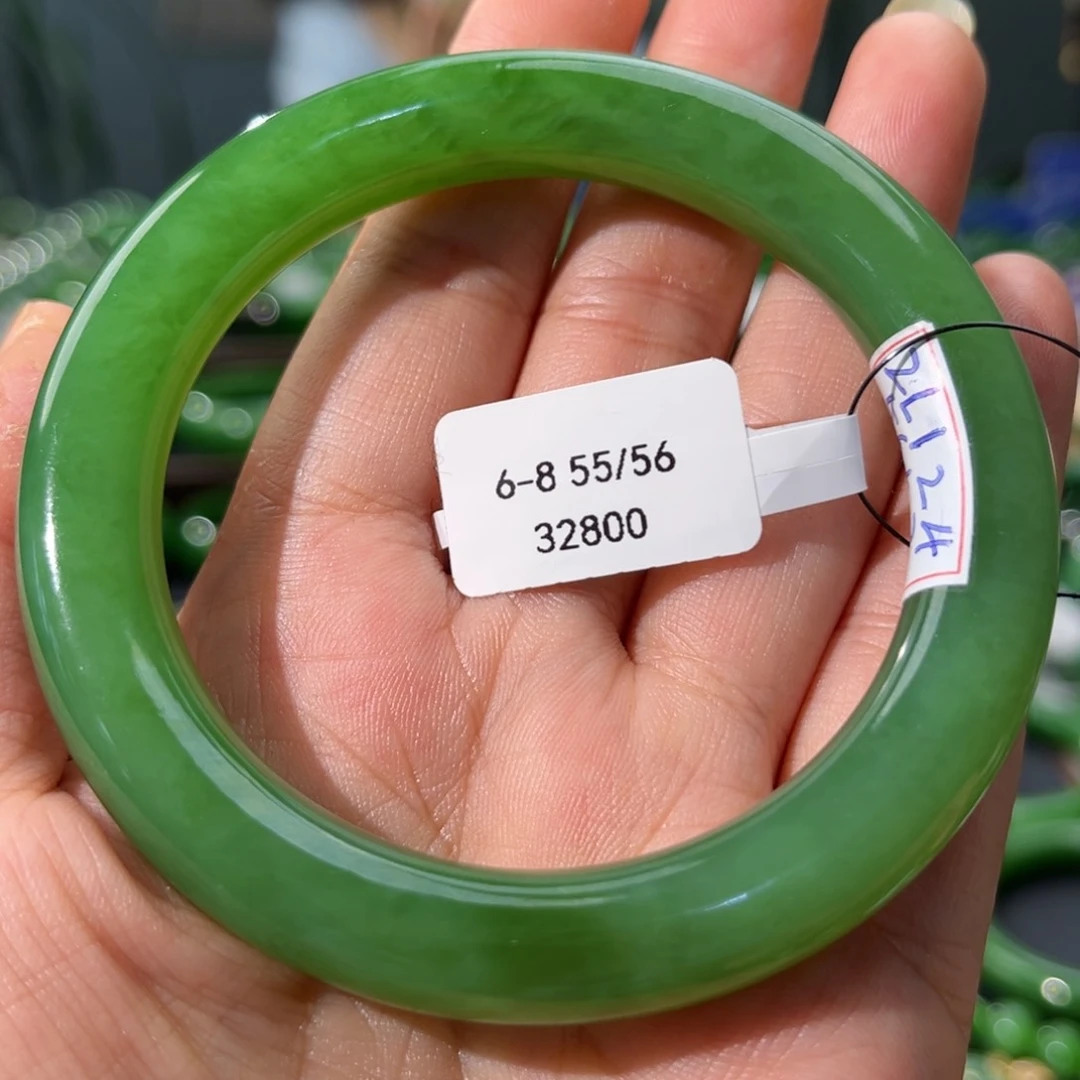 和田玉（碧玉）手镯未镶嵌