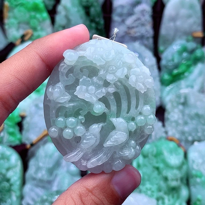 翡翠未镶嵌吊坠(不含链)