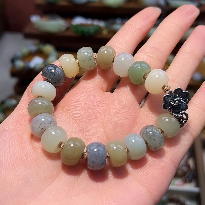 未镶嵌手链和田玉苹****0