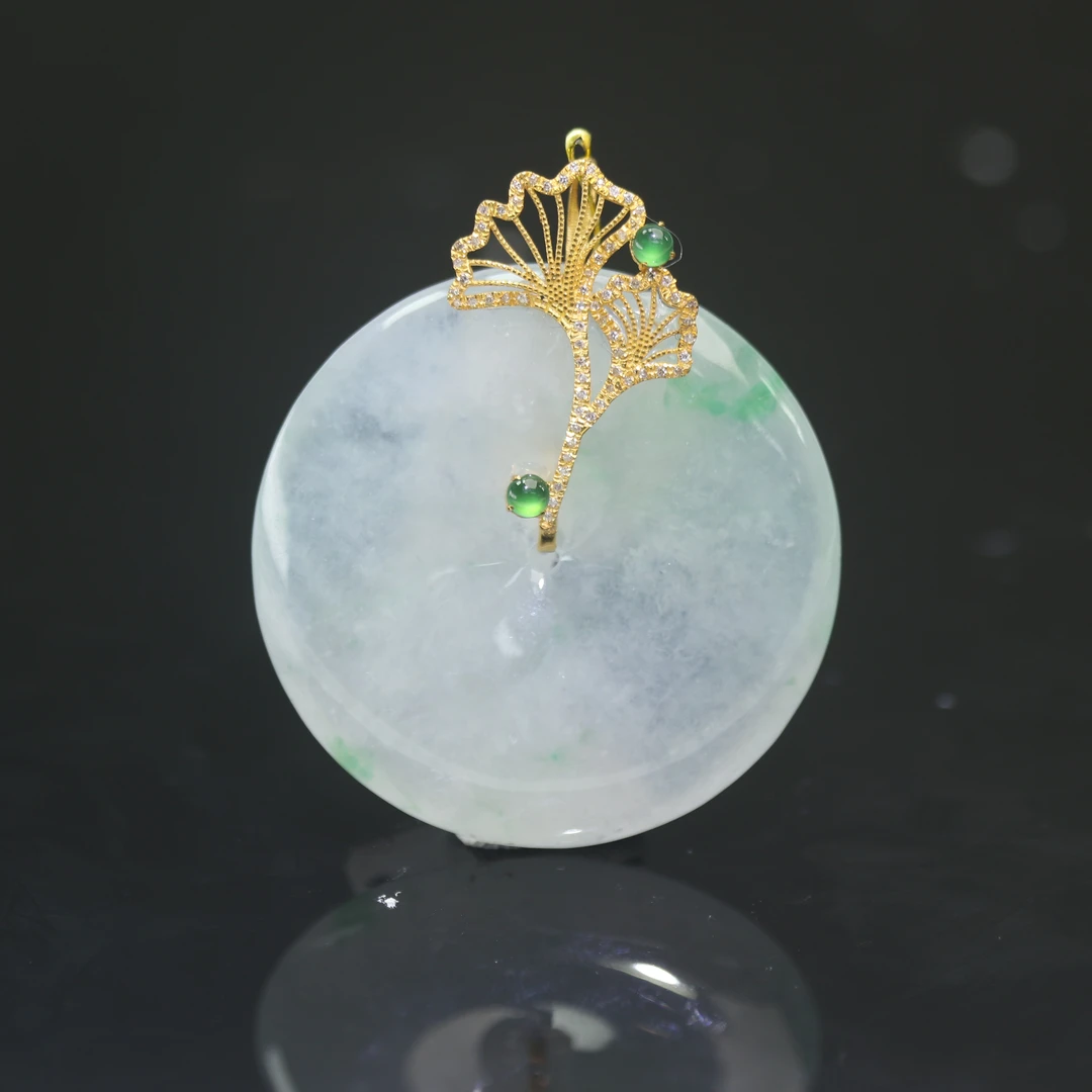 69天然缅甸翡翠A货18k飘绿花平安扣/600055/北京中保拍卖