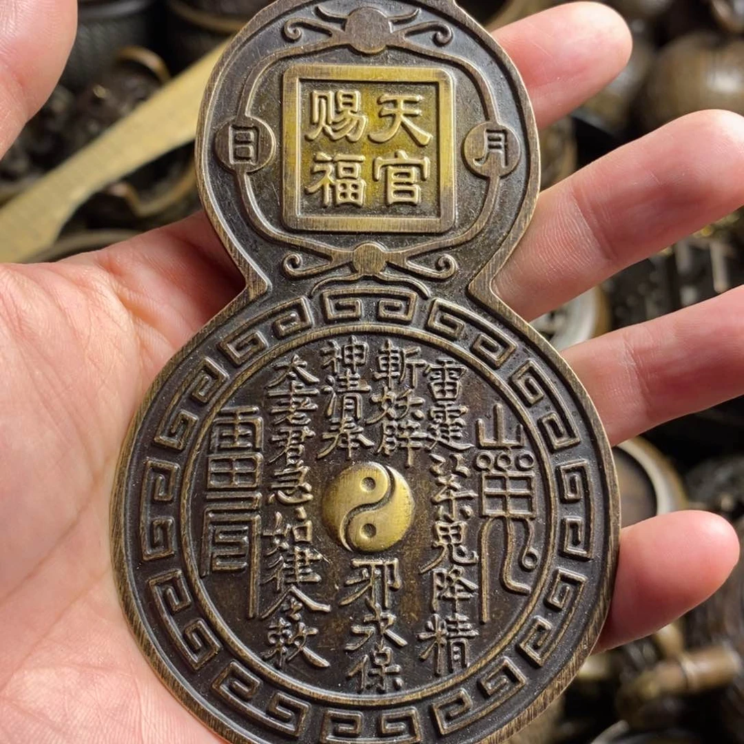 精美铜器做工精良