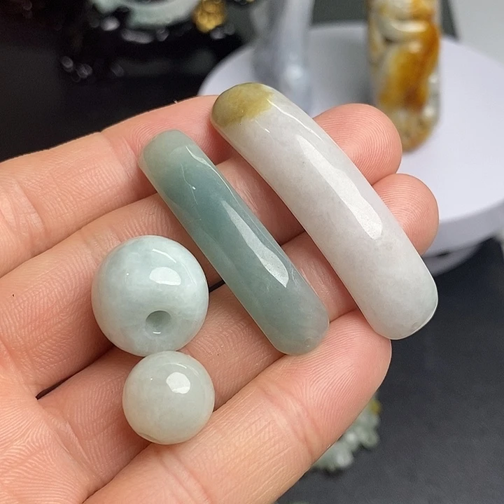 翡翠未镶嵌颈饰天然翡翠