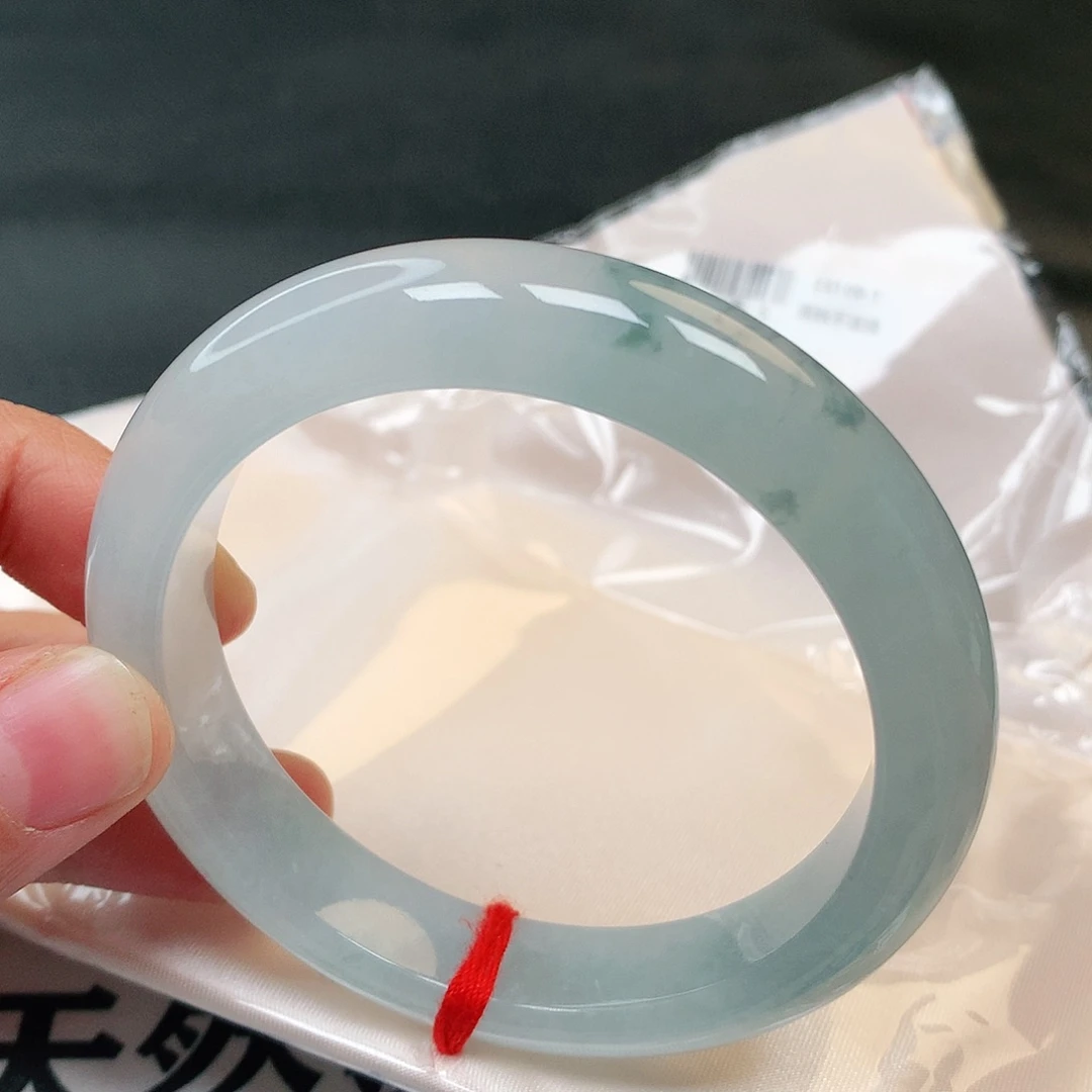 翡翠手镯未镶嵌244号