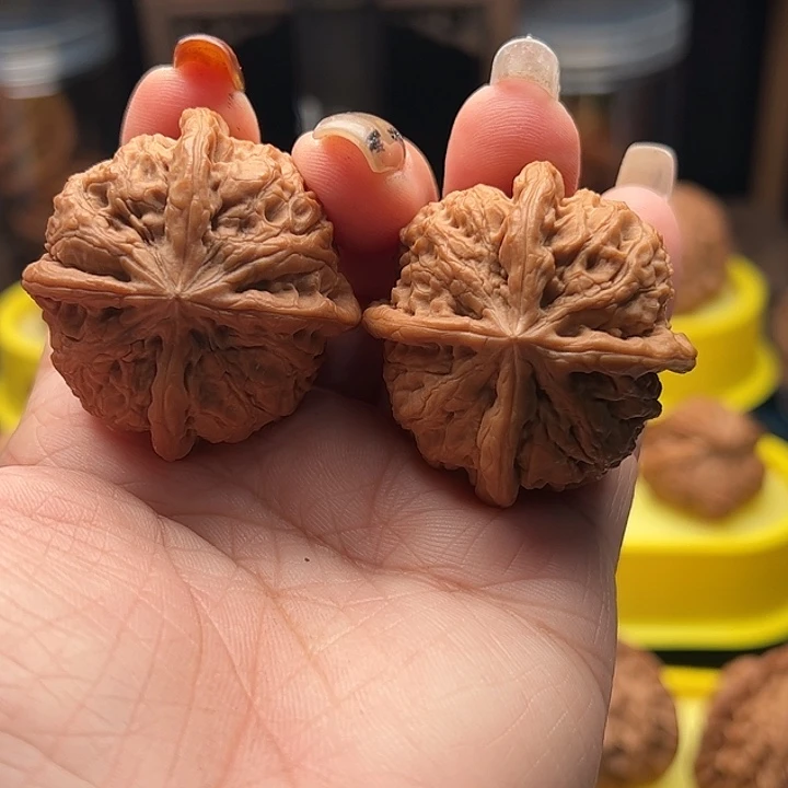 文玩核桃把件雨花石四棱 全品