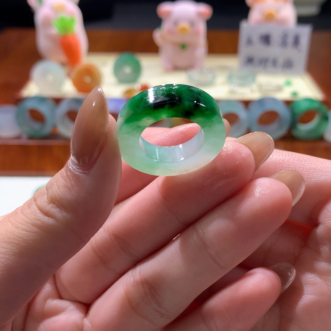 未镶嵌定制翡翠有点小纹9-16号