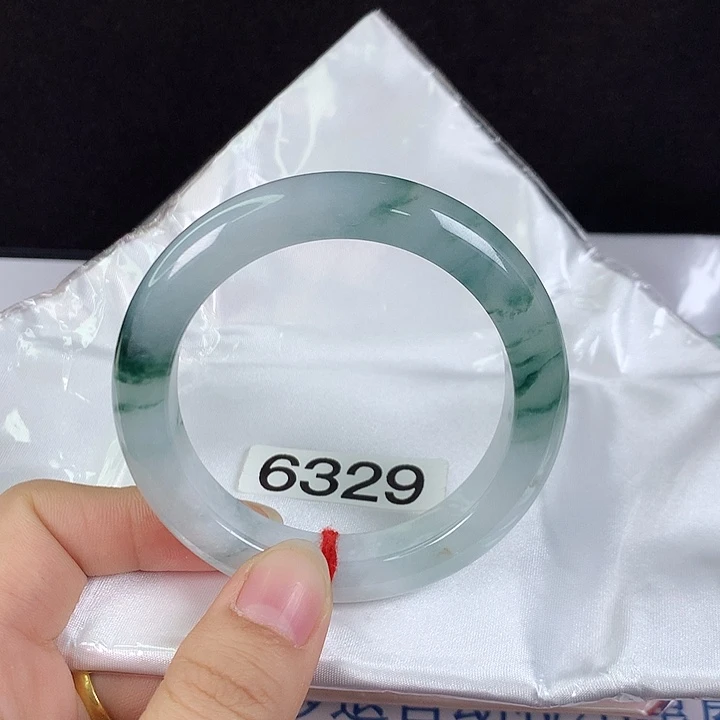 翡翠未镶嵌手镯54圈，意境飘蓝花