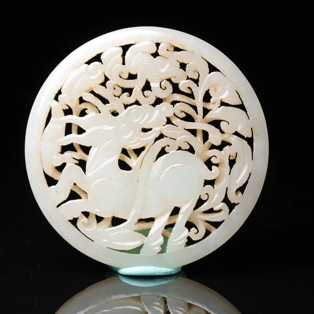 74清代和田玉麒麟镂空佩-NJ