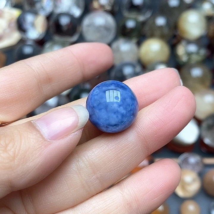 水晶裸石未镶嵌单株