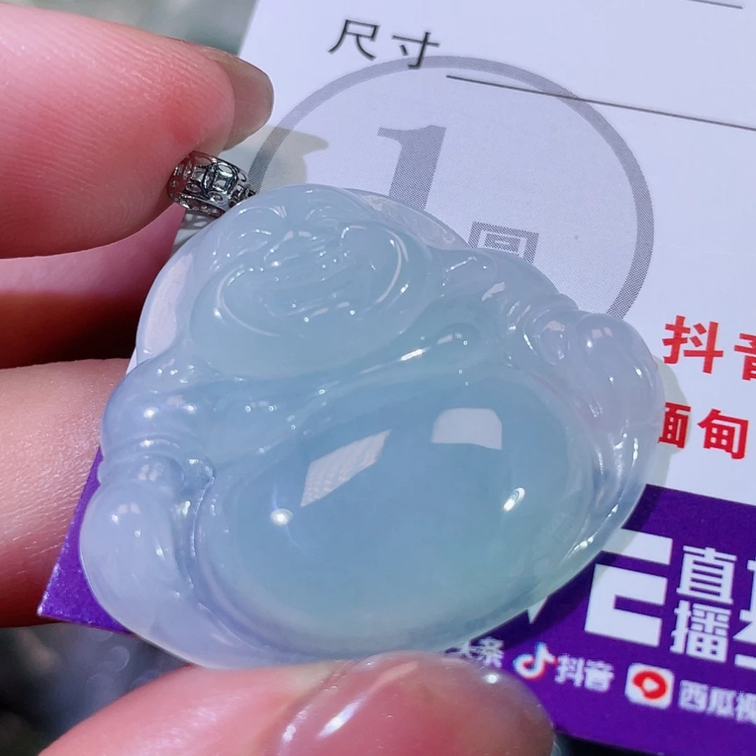 翡翠18K金镶嵌颈饰佛公
