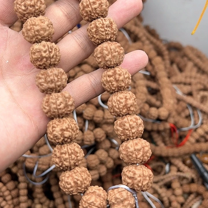 金刚菩提手串月**.梅花