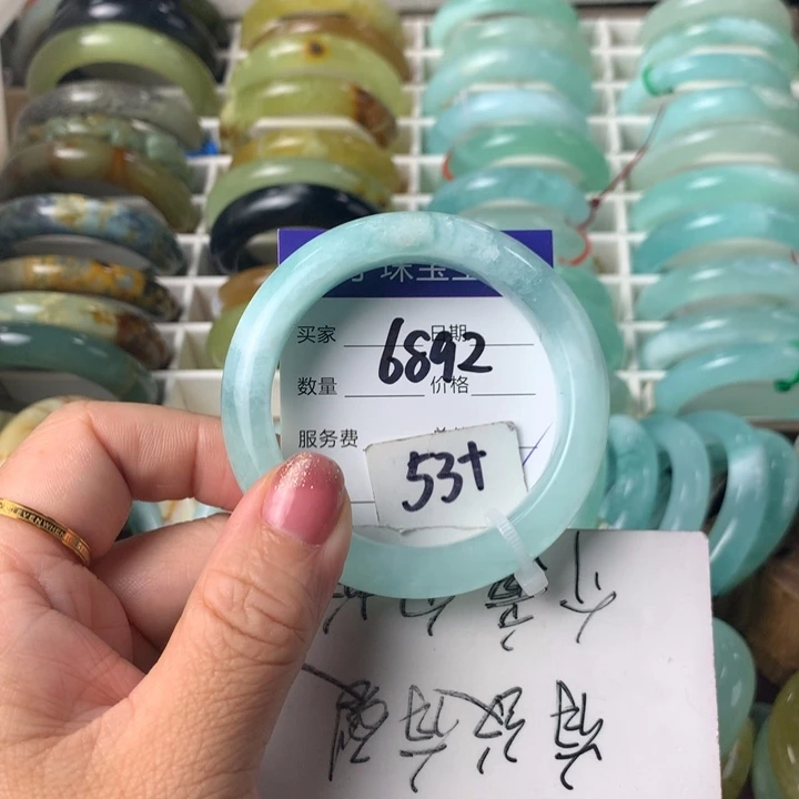 蛇纹石玉未镶嵌手镯6892