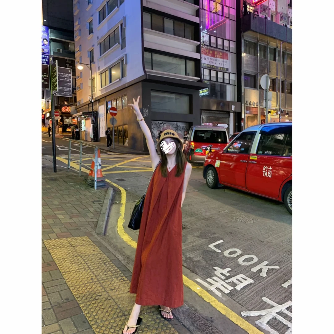 【贝微微】夏季新款极简风无袖v领气质连衣裙红裙女L0141