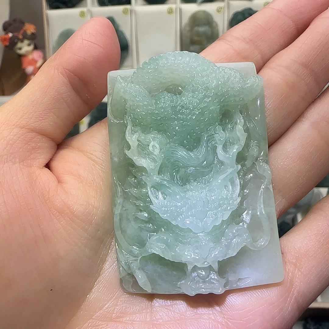 定制翡翠未镶嵌大威天龙翡翠定制