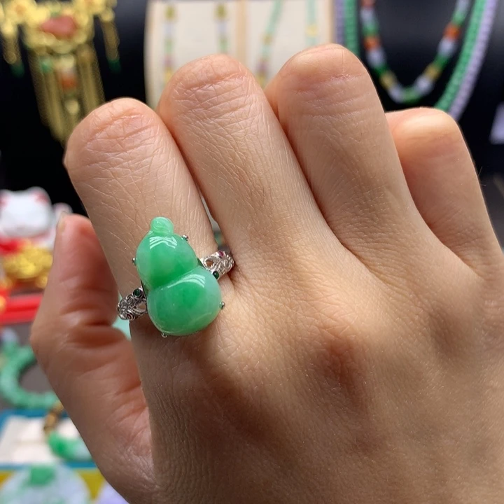 翡翠未镶嵌戒指翡翠葫芦戒指