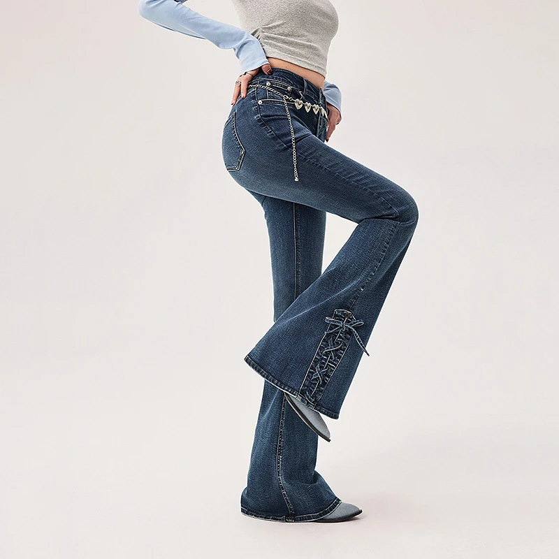 CHUU秋季不对称磨破做洗修身微喇蓝色牛仔裤显瘦女孩蓝色牛仔裤