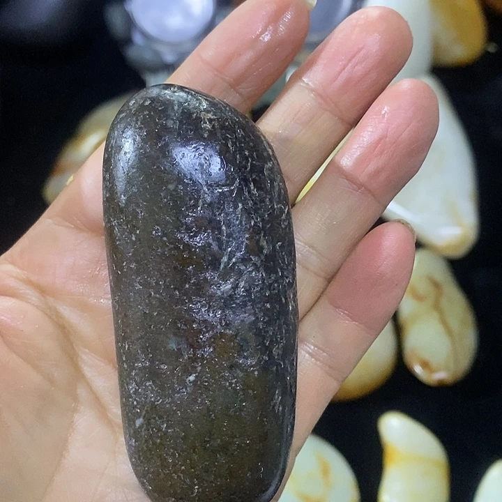 未镶嵌和田玉(糖玉)挂件