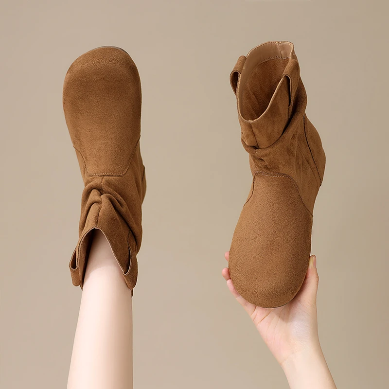 圆头马丁靴女短靴2025秋冬季新款复古短筒靴小众勃肯靴西部牛仔靴