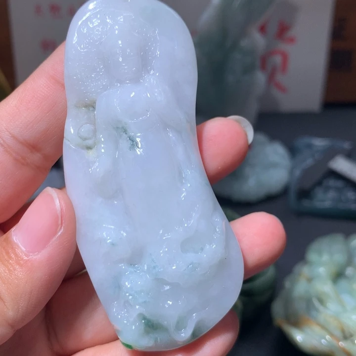 翡翠未镶嵌颈饰保真天然A货翡翠