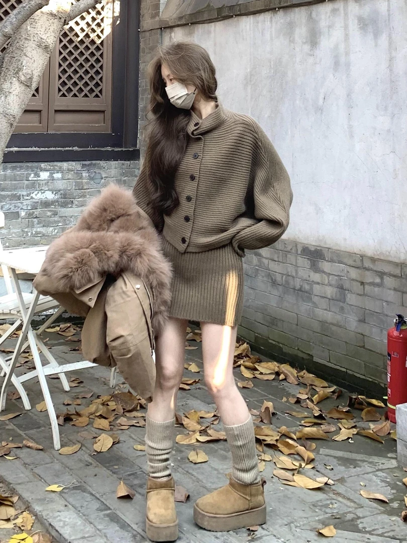 高领针织毛衣套装裙子女秋冬季2025新款韩系慵懒高级感穿搭一整套