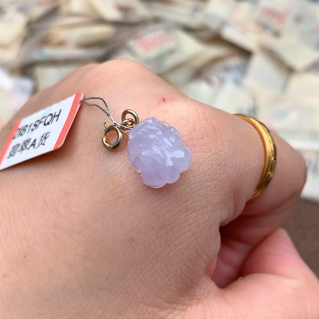 【闪购商品】未镶嵌挂件翡翠一