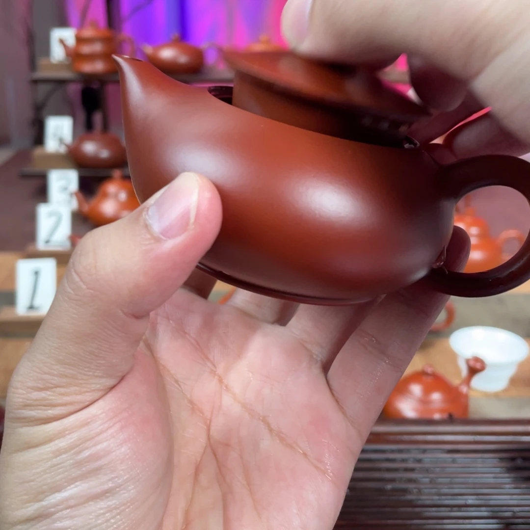 茶壶紫砂精工凤雏手拉