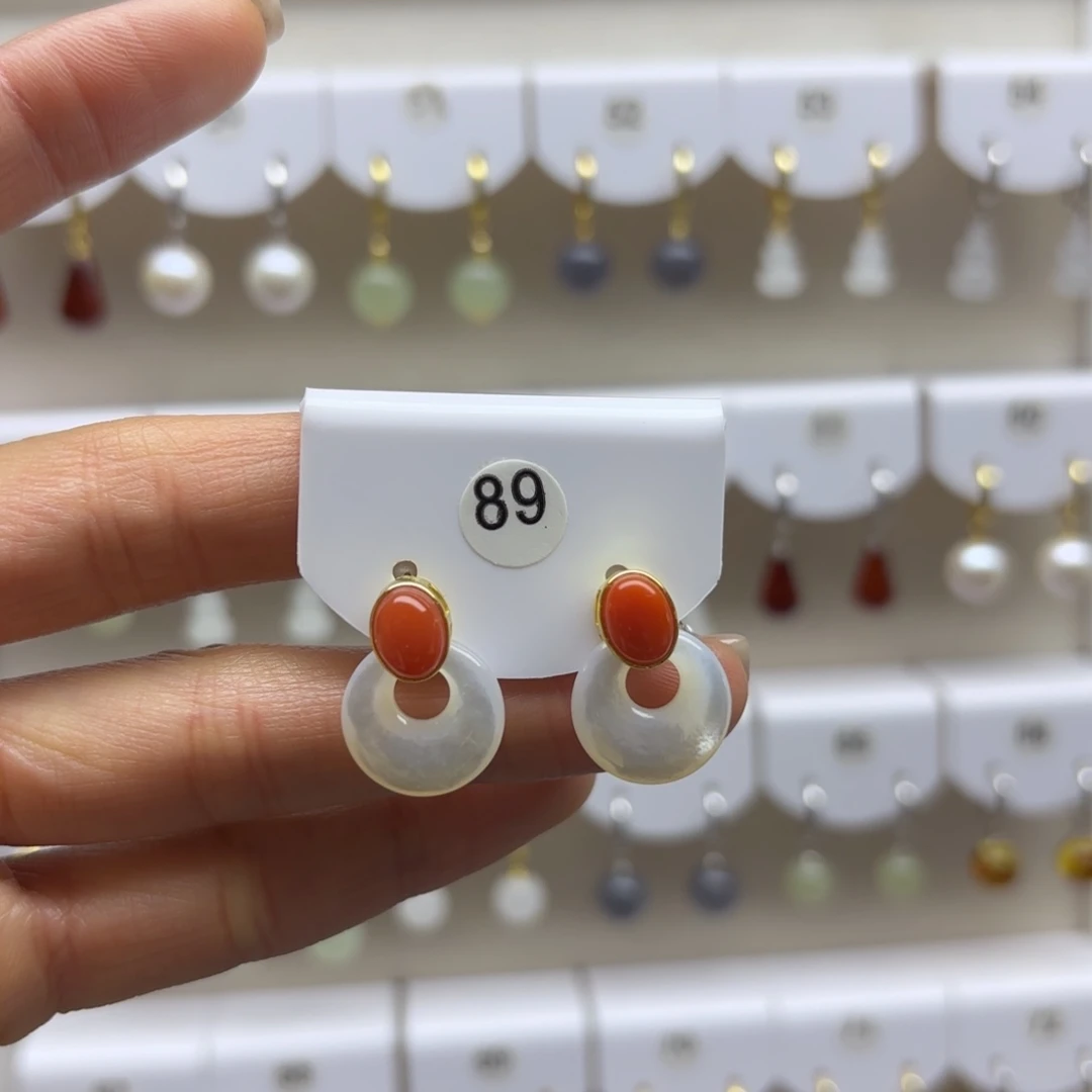 南红玛瑙银S925镶嵌耳饰