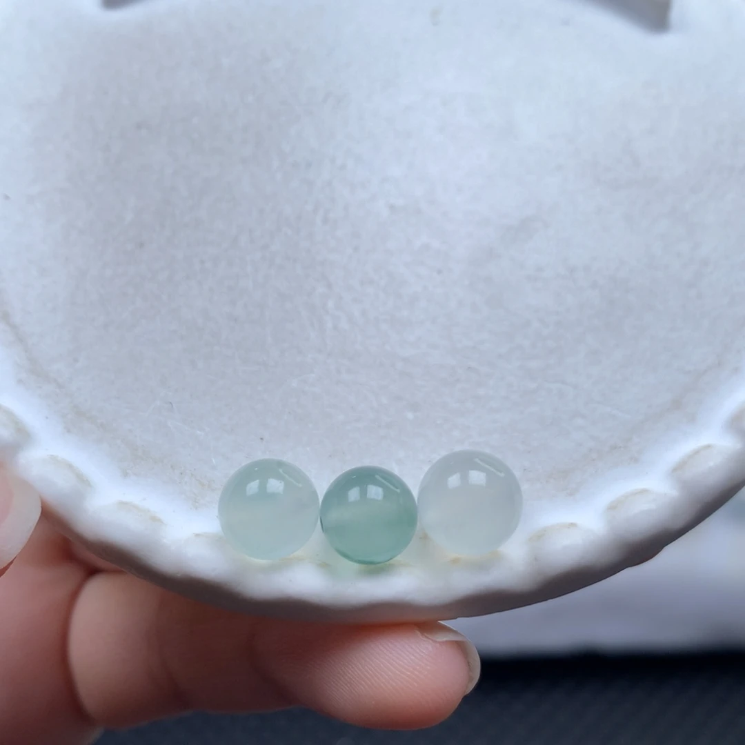 翡翠手链未镶嵌随*G卡8.3-8.2-8.8