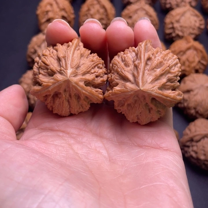 文玩核桃吊坠文山三棱