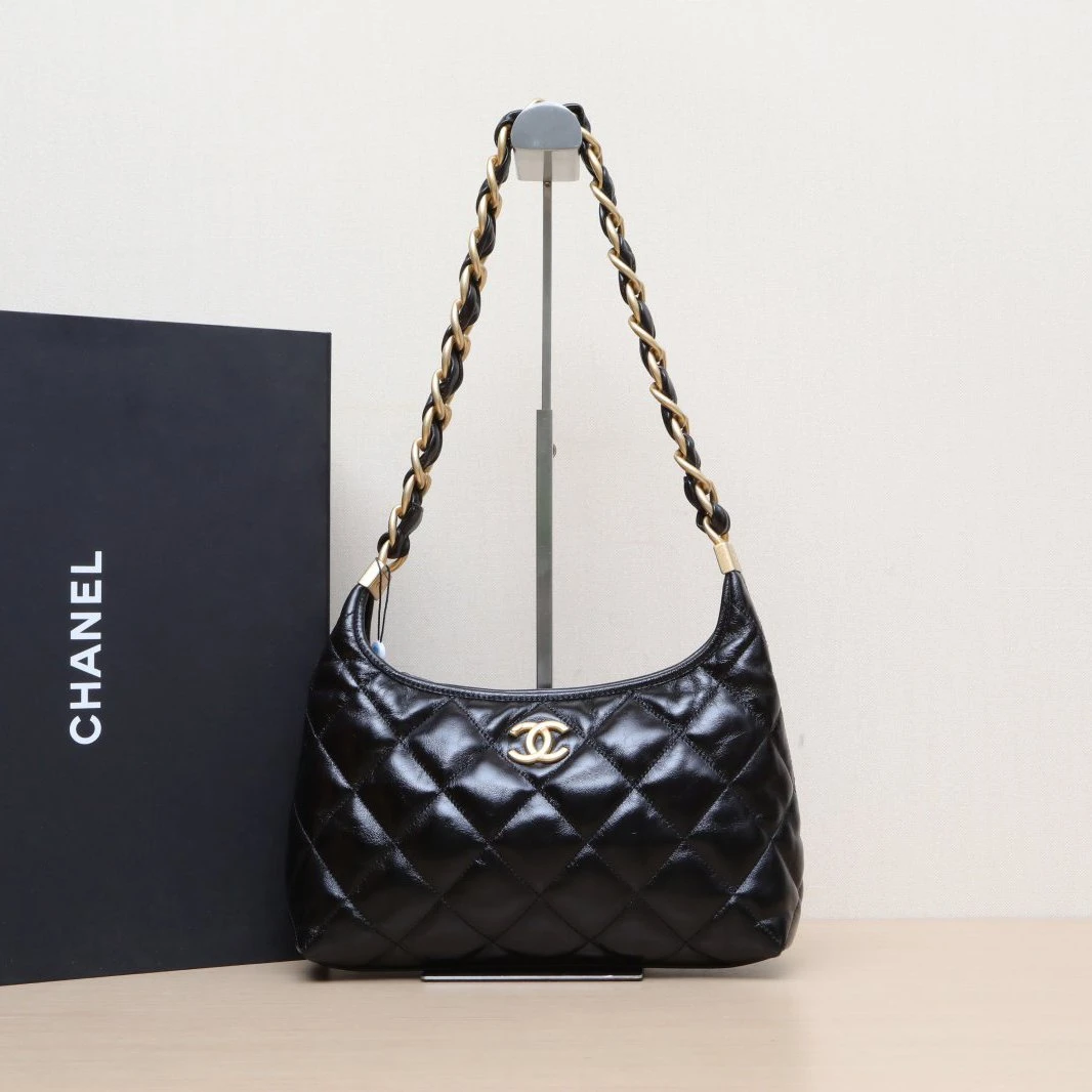 99新 Chanel/香奈儿 【黑黑】24A Hobo 嬉皮包 黑色 芯片开 金扣